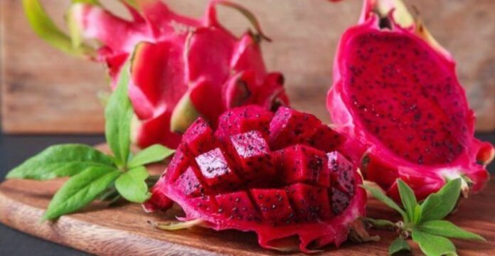 15 Manfaat Buah Naga: Superfood dengan Kandungan Superior